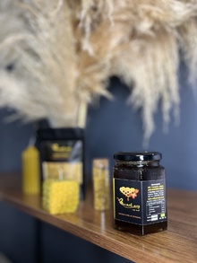 Manna Bio Bee Honey - Velkov Honey